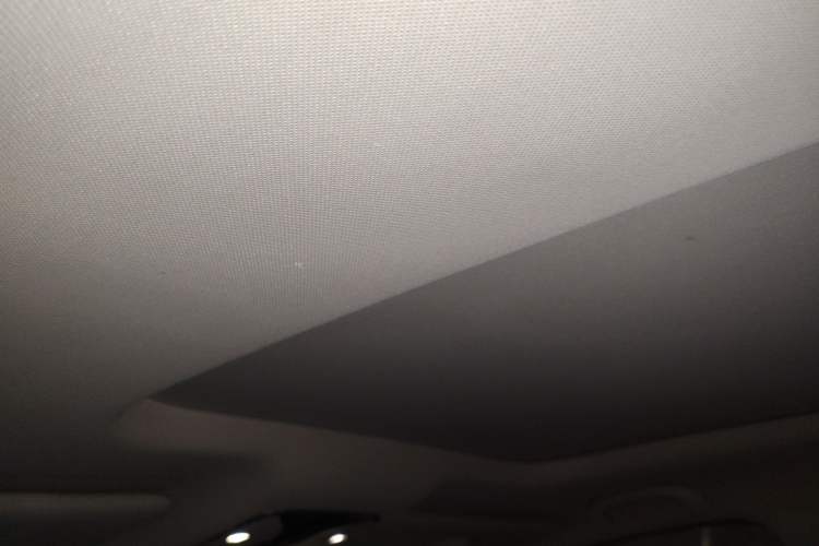 Used JETOUR X90 2019 1.6T DCT Luxury Travel Edition 6 Seats China VI Standard Headliner