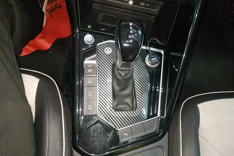 Used Volkswagen Tayron X 2023 330TSI Two-Wheel-Drive Prestige High-Energy Version Gear Lever