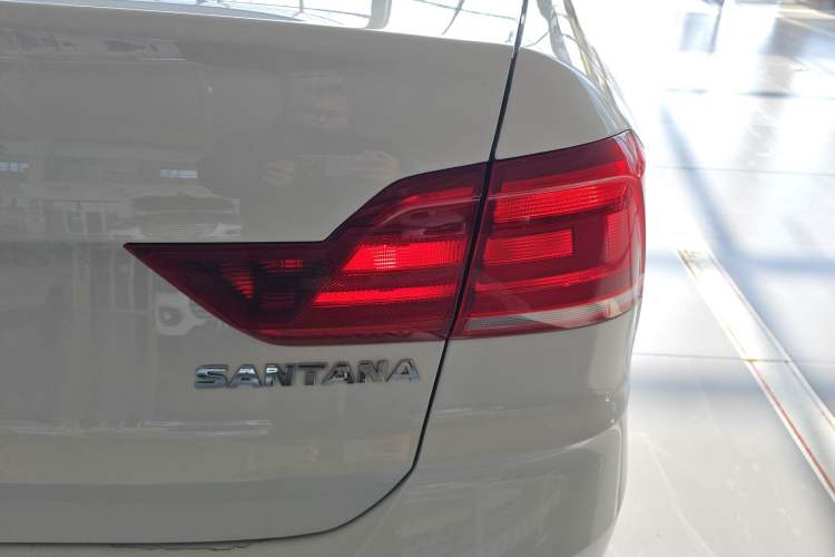 Used Volkswagen Santana 2021 1.5L Automatic Fashion Edition