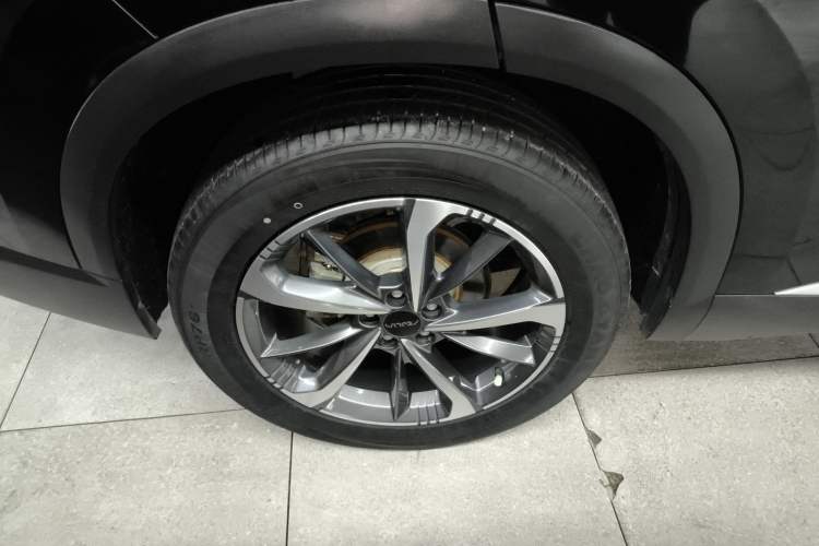 Used Dongfeng Aeolus Mage 2023 1.5T Luxury Edition Exterior 5