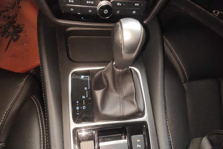 Used BYD Song MAX 2017 1.5T Automatic Smart Connect Elite 7-Seater
