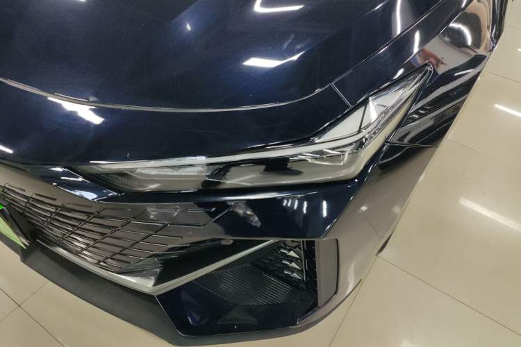 Used CHANGAN UNI-V 2022 1.5T Prestige Version