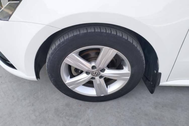 Used Volkswagen Lavida 2017 1.6L Automatic Fashion Edition