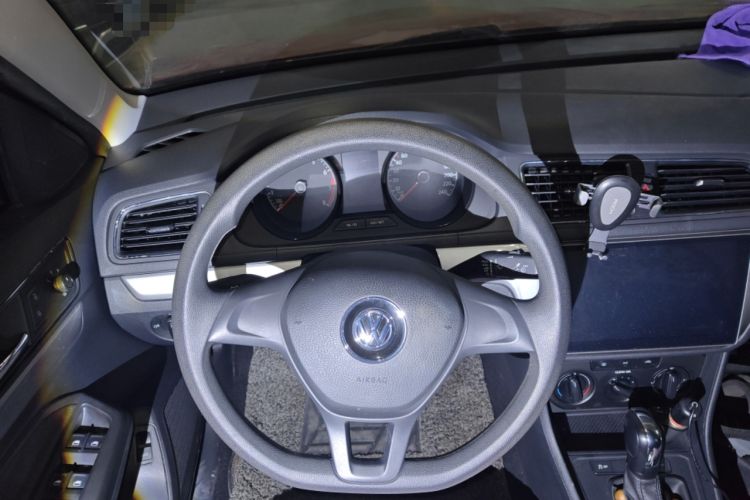 Used Volkswagen Lavida 2017 1.6L Automatic Fashion Edition
