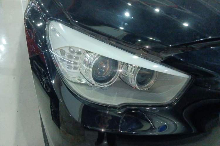 Used BMW 5 Series GT 2014 528i Leading Model