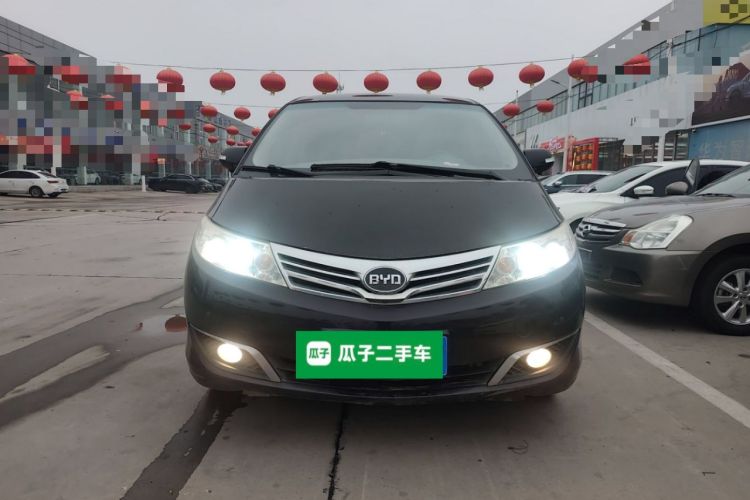 Used BYD M6 2015 2.4L Automatic Luxury Model