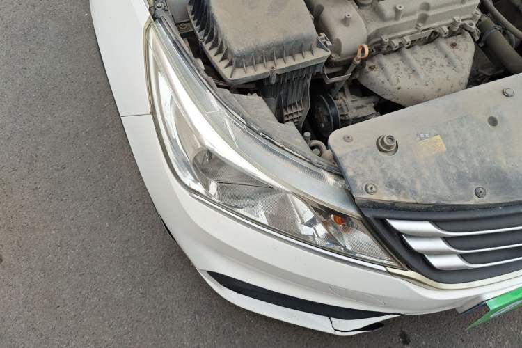 Used Baojun 310 2016 1.2L manual Comfort trim level
