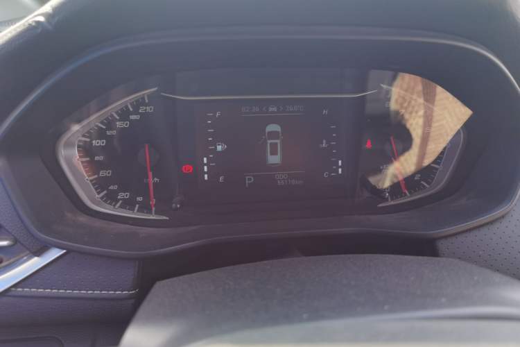 Used SAIC MAXUS G50 2020 1.5T Automatic Elite Edition Odometer Close Up