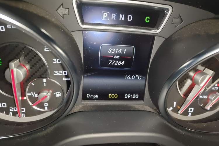 Used Mercedes-Benz GLA AMG 2015 AMG GLA 45 4MATIC Odometer Close Up