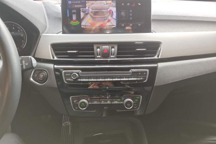 Used BMW X1 2019 sDrive20Li Leading Model