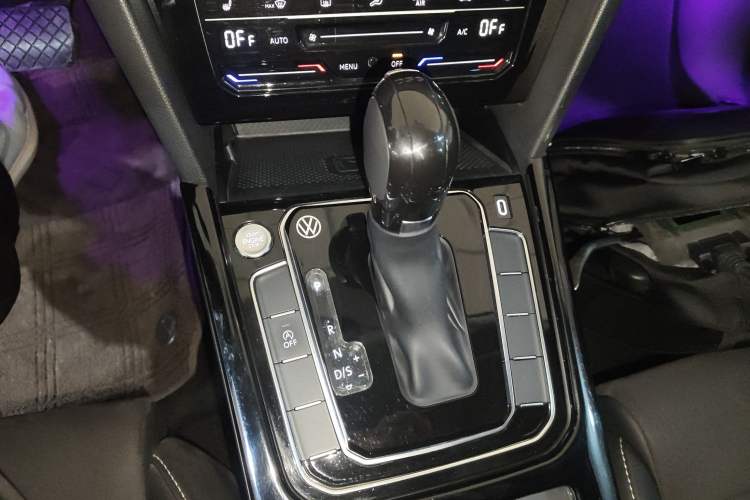 Used Volkswagen Magotan 2020 330TSI DSG Luxury Edition