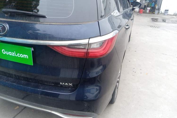 Used BYD Song MAX 2019 1.5T Automatic Smart Connect ZhiLian RuiDong Model 7 Seats China V Emission Standard Right Rear Taillight