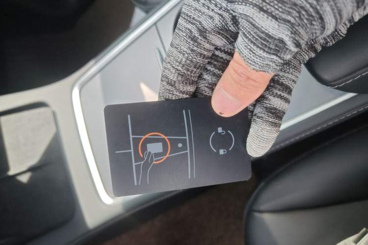 Used Tesla Model Y 2022 Revised Version Rear-Wheel Drive Vehicle Key