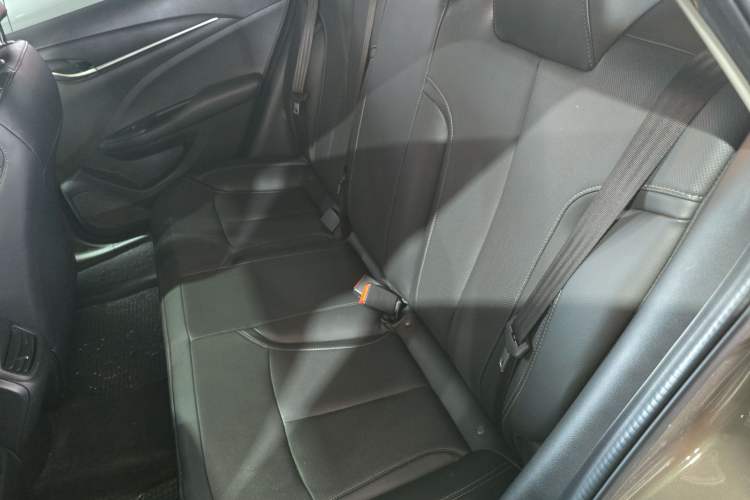 Used Buick GT 2021 Revised Version Flagship 1.5L Automatic Elite Edition Left Rear Seat