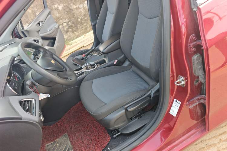 Used Chevrolet Cruze 2017 1.5L Automatic Pioneer Sunroof Edition