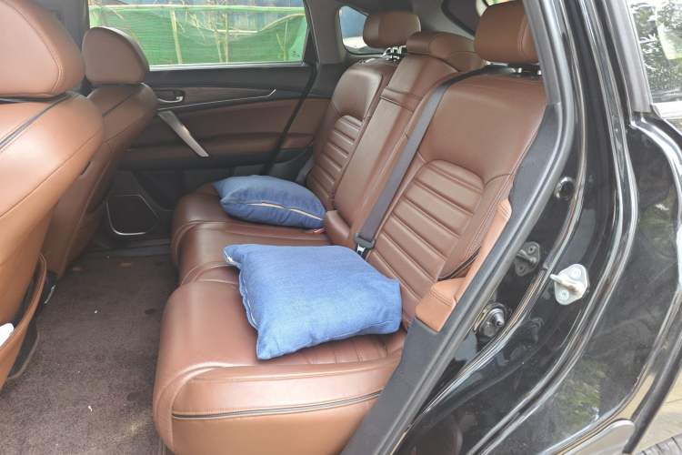 Used Honda UR-V 2017 370TURBO Four-Wheel Drive Prestige Edition China V Left Rear Seat