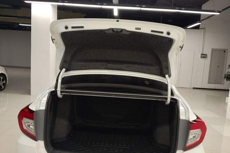 Used Honda Crider 2019 180 Turbo CVT Luxury Edition China VI Emission Standard Trunk