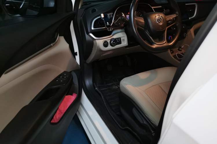 Used Buick GT 2015 15N Manual Entry-Level Trim
