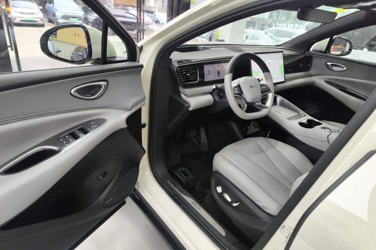 Used BYD Sealion 06 New Energy 2025 Model EV 605 Navigation Plus Edition
