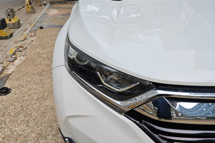 Used Honda CR-V 2017 240TURBO CVT Front-Wheel Drive Fashion Edition