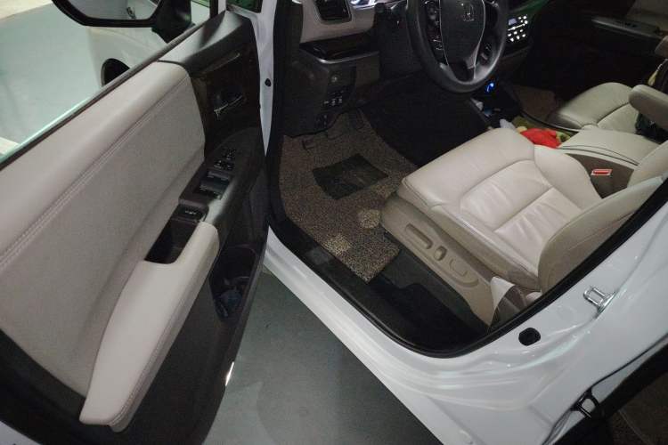 Used Honda Odyssey 2017 2.4L Luxury Edition