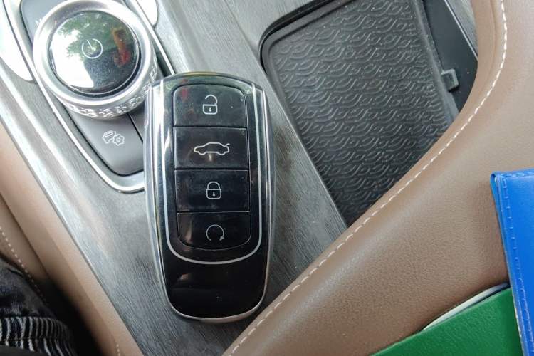 Used Chery Arrizo 8 2023 High-Energy Edition 2.0T DCT Luxury
