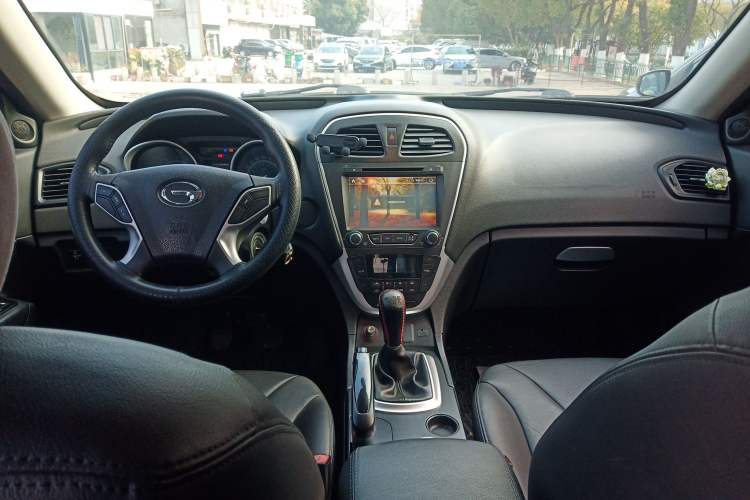 Used GAC Trumpchi GS5 2012 2.0L Manual Two-Wheel Drive Elite Edition
