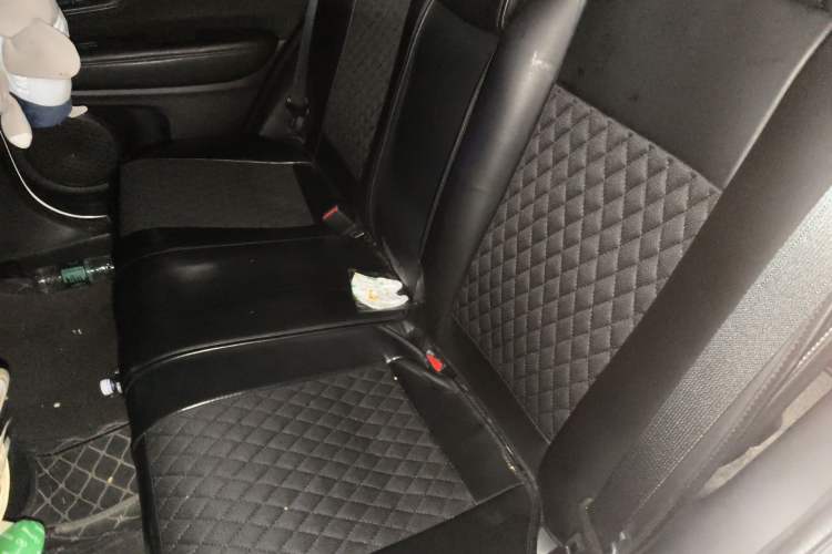 Used Honda Vezel 2017 1.8L CVT Front-Wheel Drive Pioneer Edition Left Rear Seat