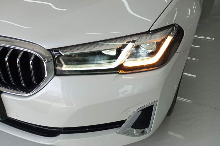 Used BMW 5 Series New Energy 2021 535Le Luxury Package Left Front Headlight