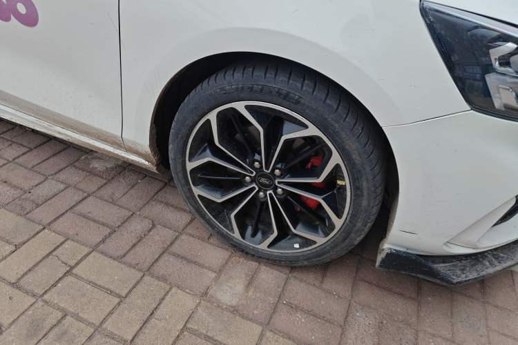 Used Ford Focus 2020 Sedan EcoBoost 180 Automatic ST Line