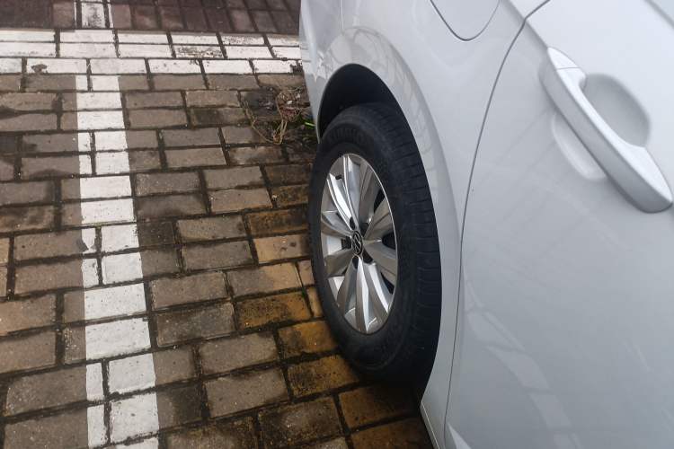 Used Volkswagen Lavida 2023 New Rui 1.5L Automatic New Yi Edition