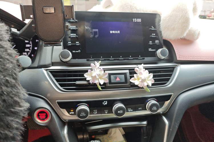 Used Honda Accord 2018 260TURBO Elite Edition China VI Audio And AC Panel