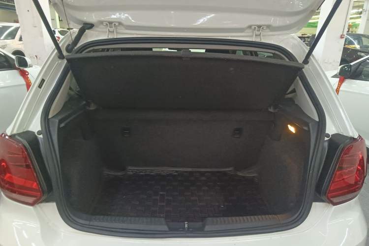 Used Volkswagen Polo 2018 1.5L Automatic Advanced Driving Model Trunk
