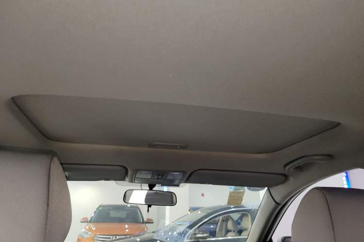 Used Hyundai Verna (older generation) 2016 1.4L Automatic Leading-Edge GLX
