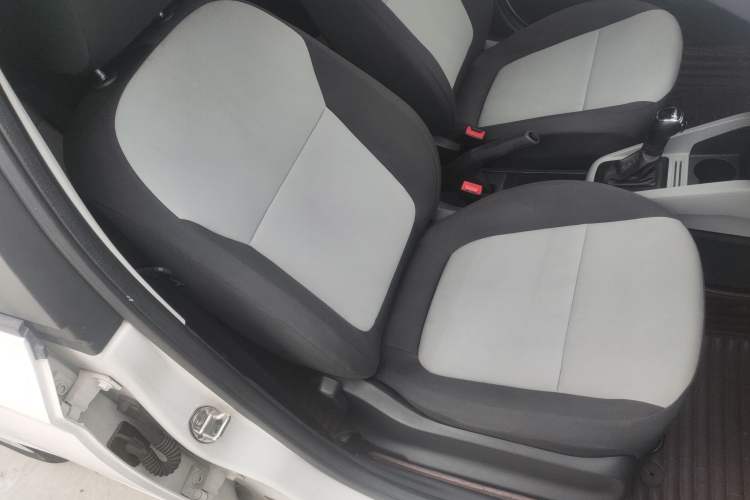 Used Skoda Fabia 2017 1.4L Automatic Car Enjoy Edition Right Front Seat