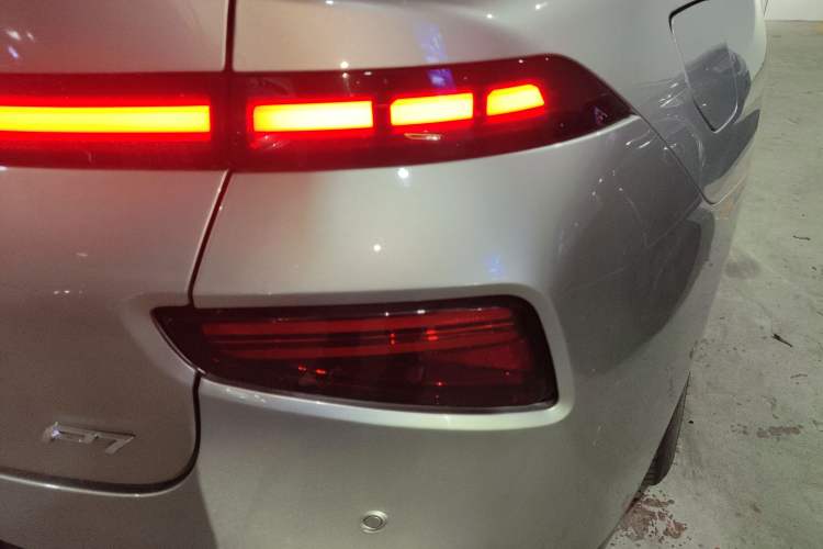 Used XPeng P7 2022 670E+