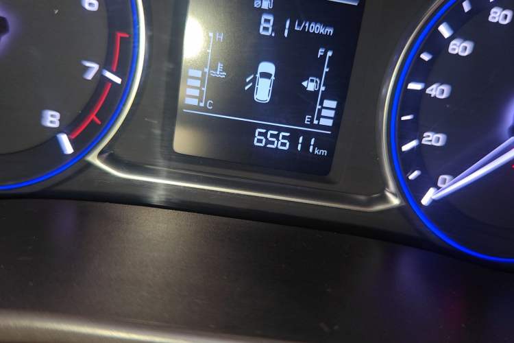 Used Changan Lingxuan 2017 1.6L Manual Happiness Edition
