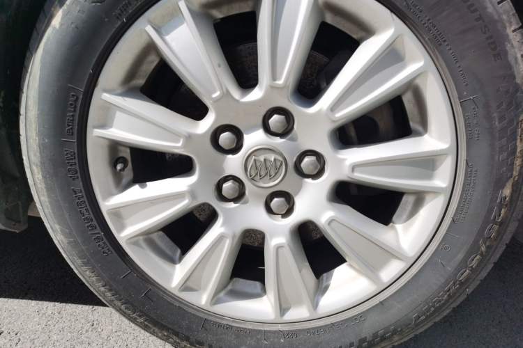 Used Buick LaCrosse 2010 2.4L Haoya Edition
