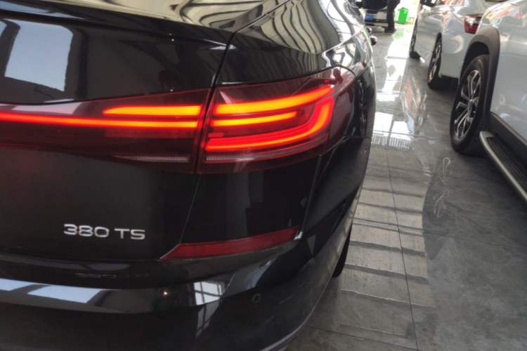 Used Volkswagen Passat 2024 380TSI Dragon Edition
