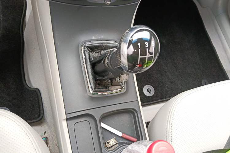 Used Geely Auto Vision 2015 1.5L Manual Elite Model
