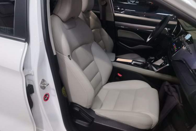 Used Geely Auto Binray 2019 200T DCT Binzhi Edition Right Front Seat