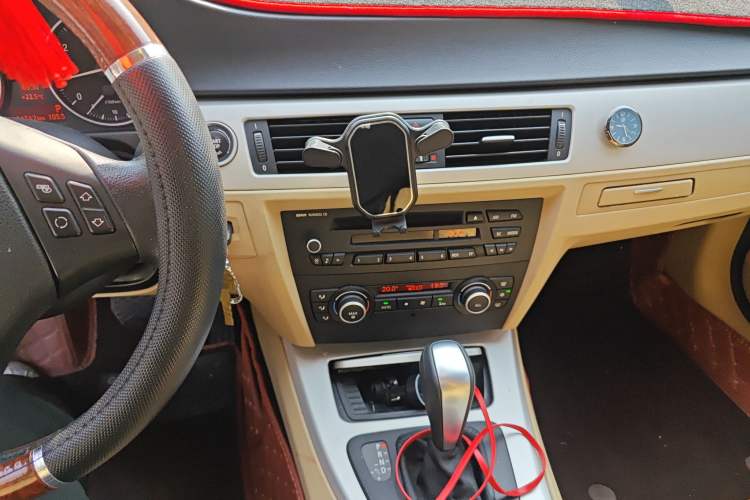 Used BMW 3 Series  Audio And AC Panel