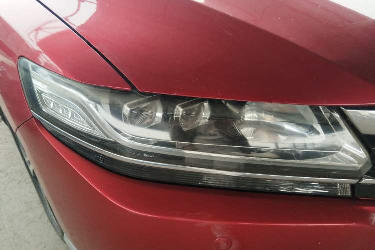 Used Honda Spirior 2015 2.4L Prestige Edition Right Front Headlight