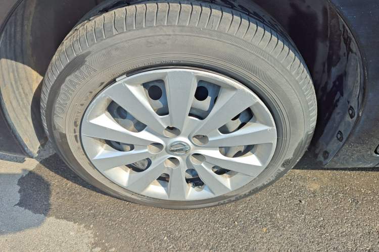 Used Nissan Sylphy 2022 Classic 1.6XE Manual Comfort Edition Exterior 4