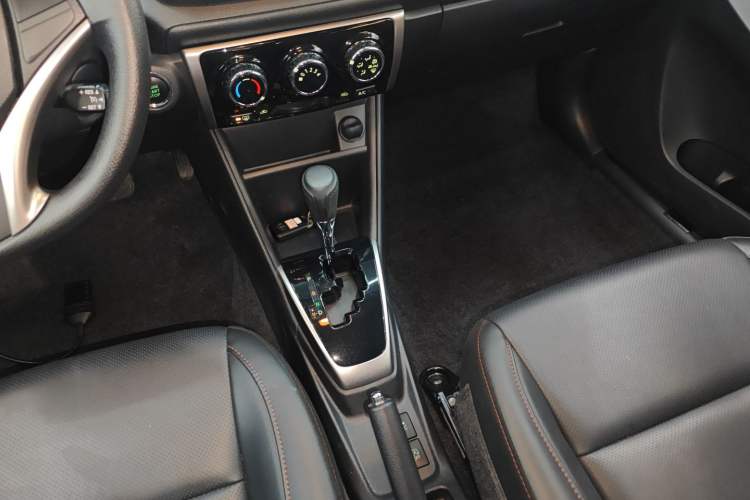 Used Toyota YARiS L Zhi Xuan 2022 1.5L CVT Luxury PLUS Edition