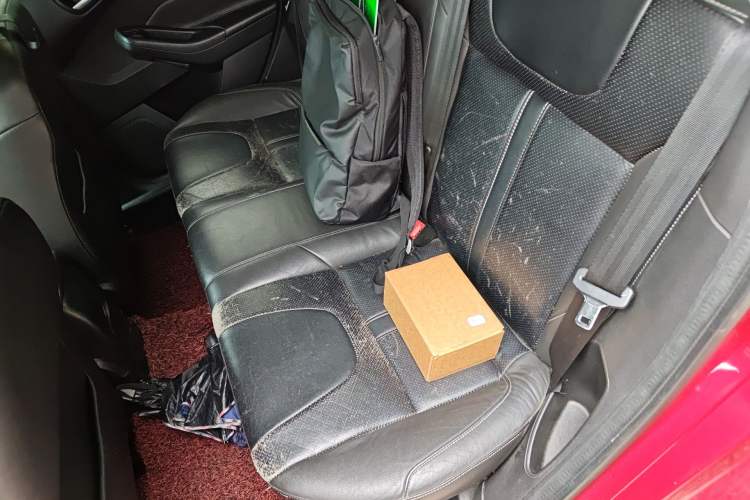 Used Ford Focus 2012 Sedan 1.6L Automatic Fashion Edition Left Rear Seat