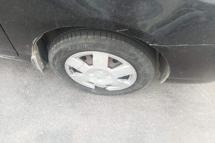 Used BYD F3 2008 1.5L Platinum Edition Practical G-i Model
