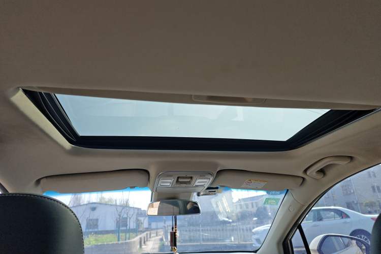 Used Geely Auto Emgrand GS 2018 Lingchao Edition 1.4T Automatic LingShang Smart Connectivity Model