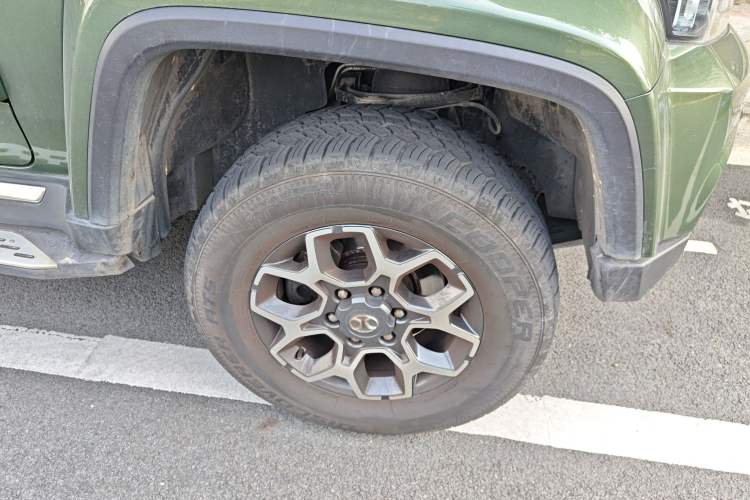 Used BAIC Off-Road BJ40 2018 PLUS 2.3T Automatic Four-Wheel Drive Flagship Version China V Emission Standard