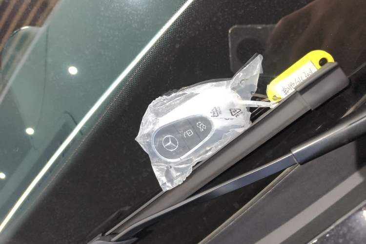 Used Mercedes-Benz GLC 2025 Refreshed GLC 300 L 4MATIC Dynamic Version 5 Seats